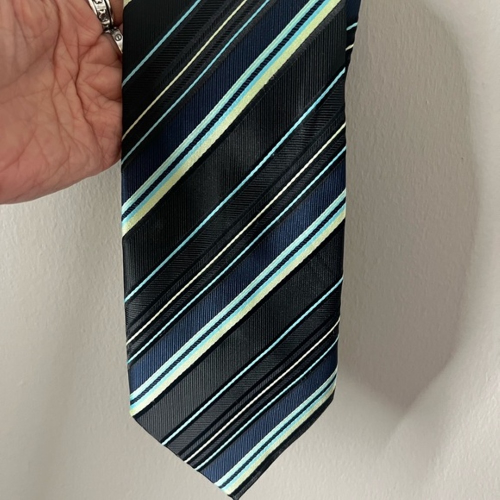 Ermenegildo Zegna mens silk tie NWOT - Picture 7 of 8